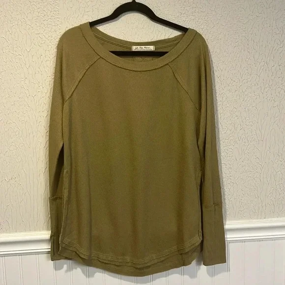 We the Free Snowy Thermal top in Sunstone size XS - Picture 4 of 15